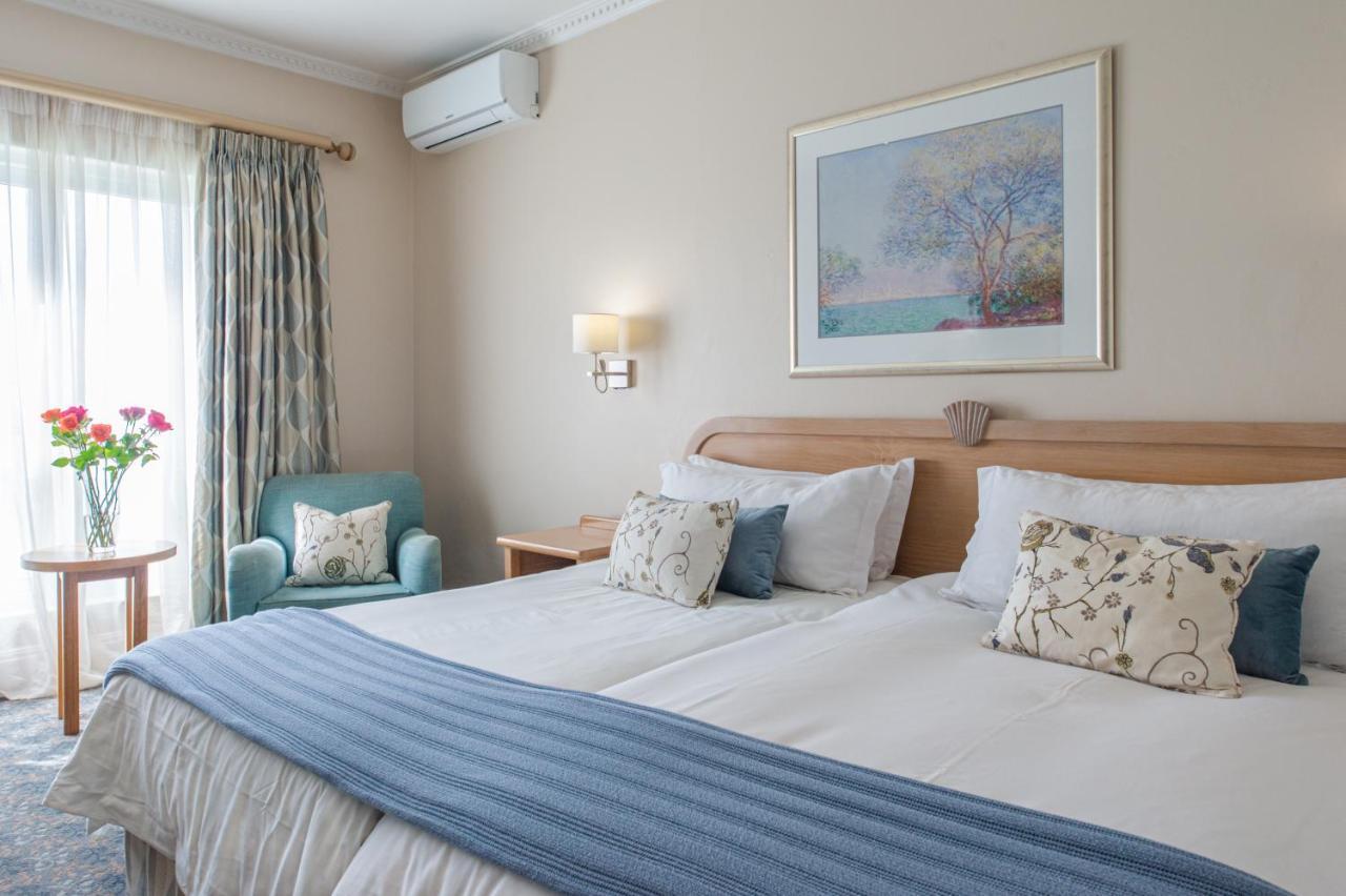 The Beach Hotel Порт Елизабет Екстериор снимка