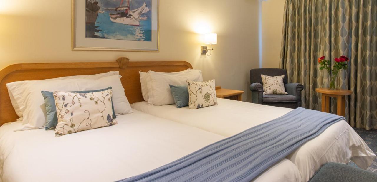 The Beach Hotel Порт Елизабет Екстериор снимка