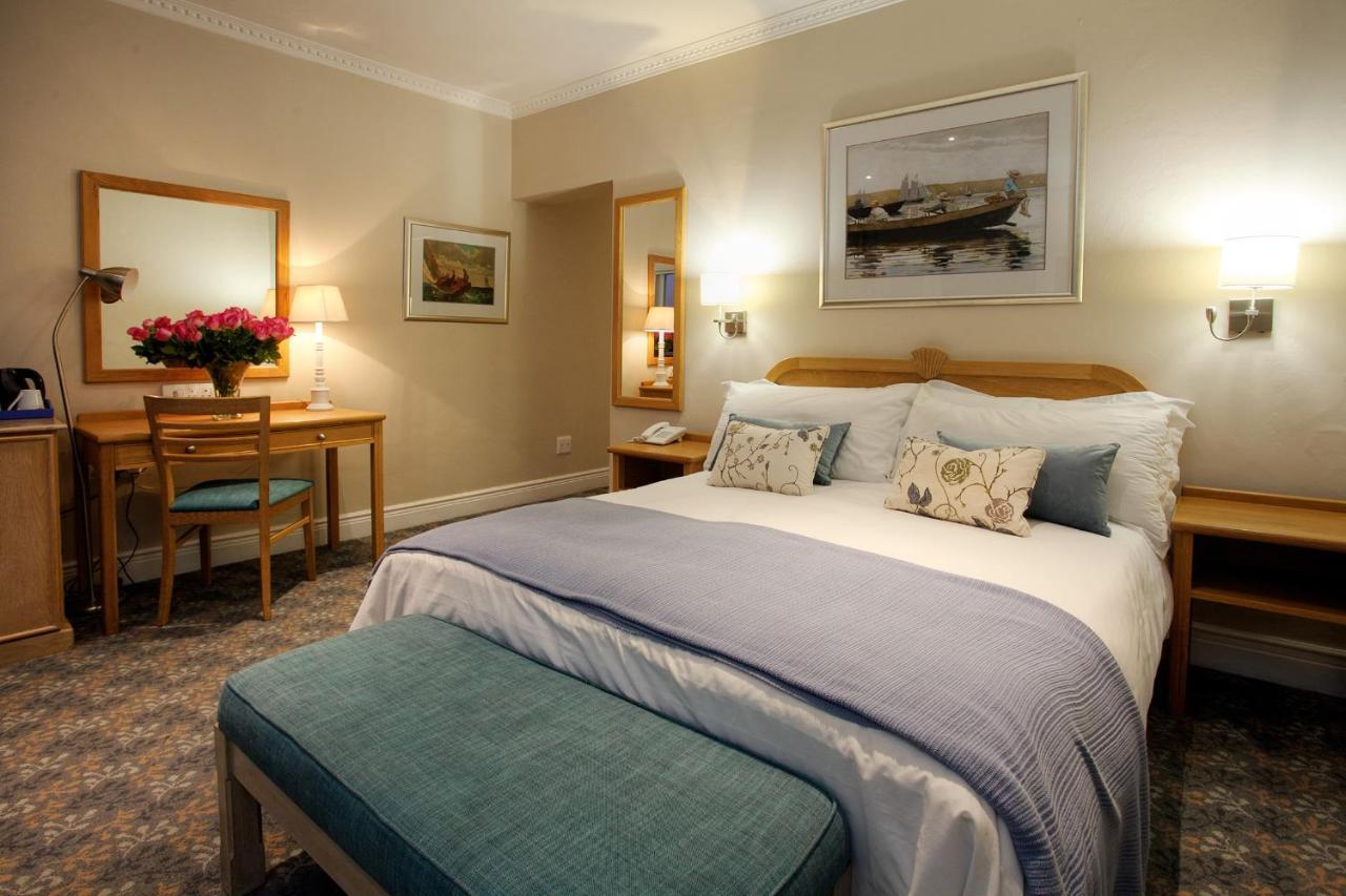 The Beach Hotel Порт Елизабет Екстериор снимка
