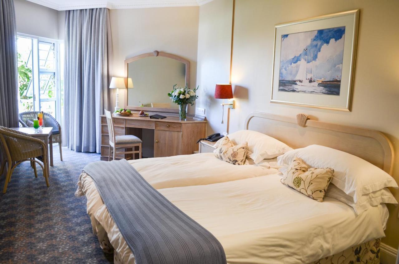The Beach Hotel Порт Елизабет Екстериор снимка